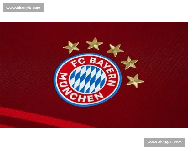 拜仁 2627 客场球衣谍照：白衫归来，EV 队徽重映历史