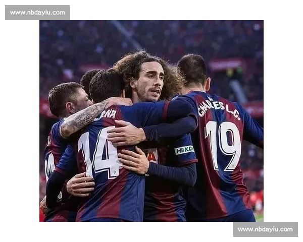 埃瓦尔对阵加的斯的关键之战赛前前瞻与走势解析全面观察与胜负看点 埃瓦尔对阵加的斯的关键之战赛前前瞻与走势解析全面观察与胜负看点