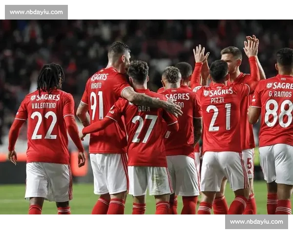 焦点对决解析球队战术走势深度解读vs汉堡关键看点前瞻